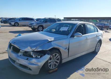 2006 BMW 325Xi из США, поврежденный, VIN WBAVD13596KV10123